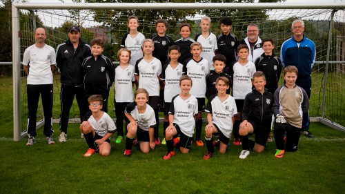 Unsere D2 Junioren mit Trainern. Saison 2017/2018